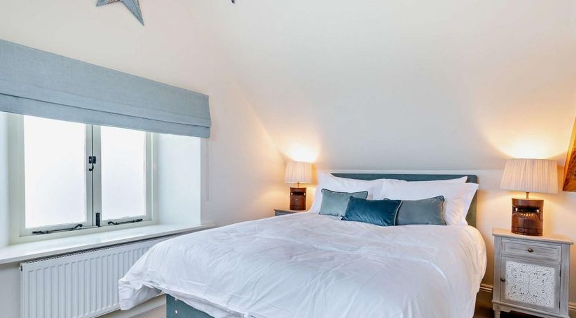 Photo of 2 Bed in Cirencester