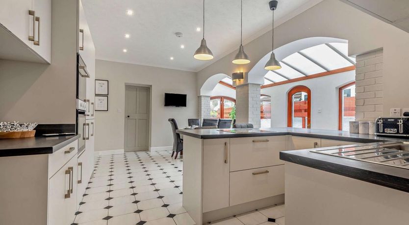 Photo of 4 Bed in Portpatrick