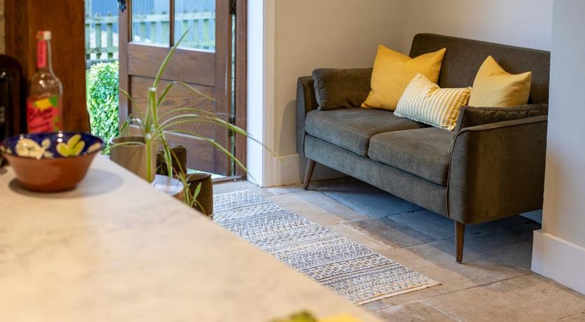 Photo of 3 Bed in Niton