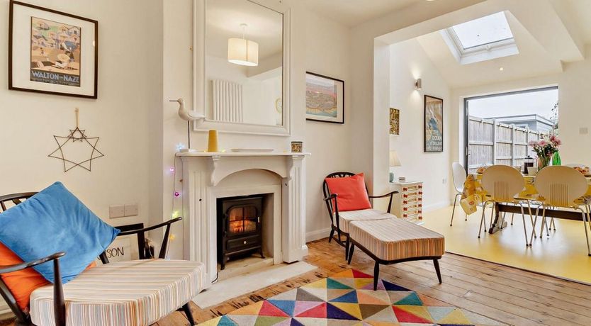 Photo of 3 Bed in Walton on the Naze