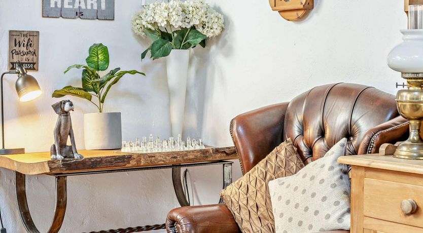 Photo of 3 Bed in Swansea