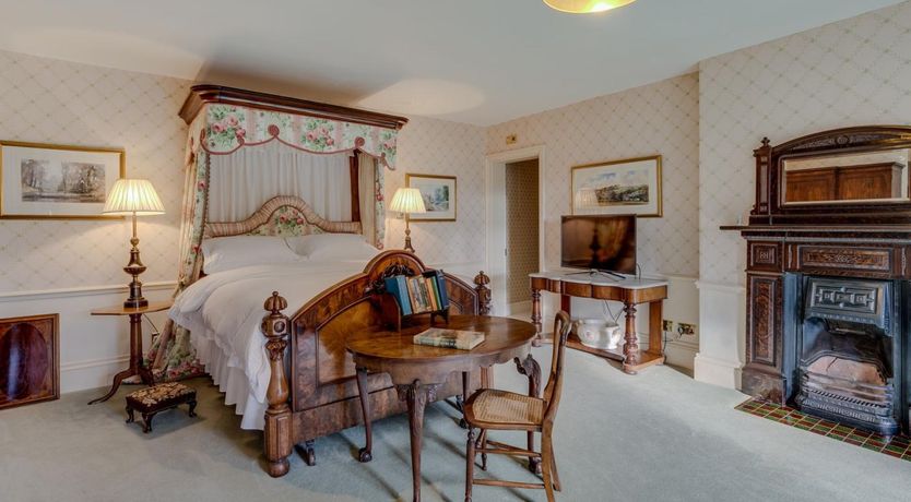 Photo of 14 Bed in Stafford
