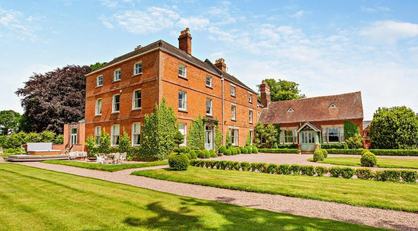 Photo of House in Staffordshire