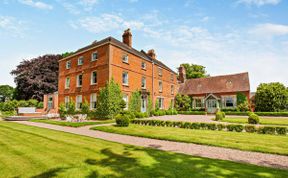 Photo of House in Staffordshire