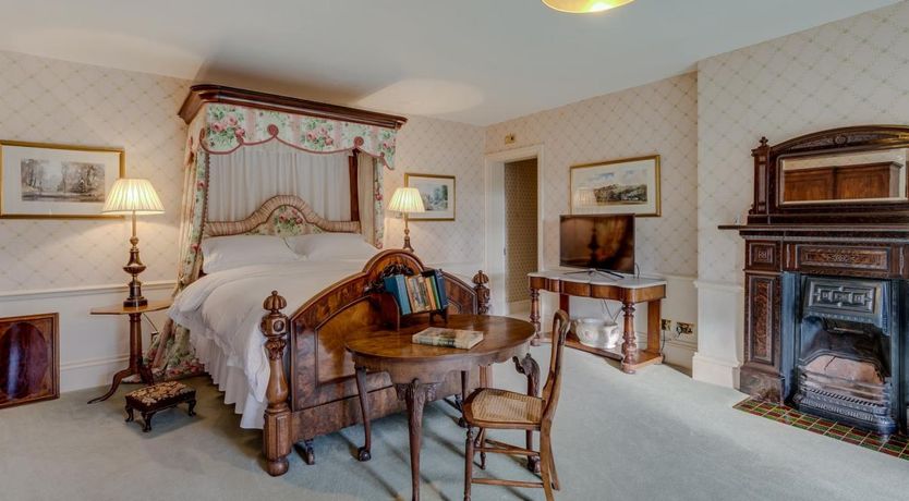 Photo of 14 Bed in Sugnall