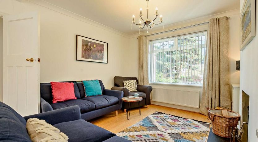 Photo of 4 Bed in Aberporth