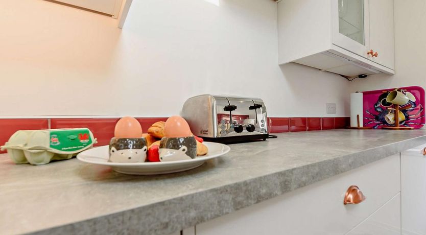 Photo of 4 Bed in Aberporth