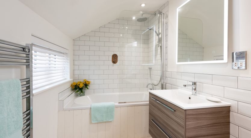 Photo of Roxby Cottage