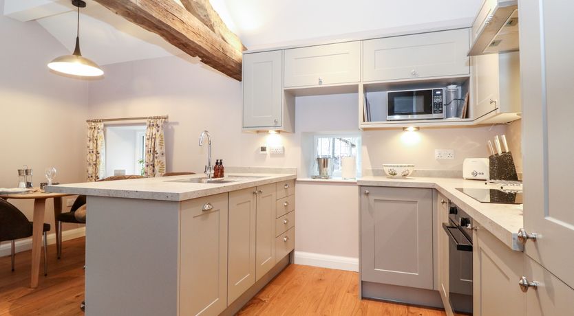 Photo of Low Ashmead Cottage