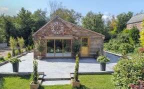 Photo of Ladycroft Barn