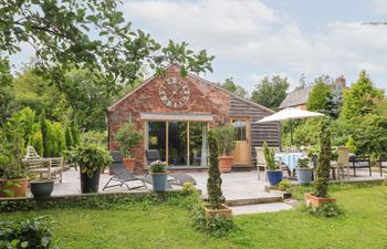 Ladycroft Barn Holiday Cottage