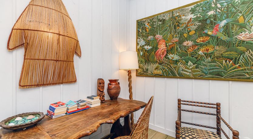 Photo of A Glance of Beauty