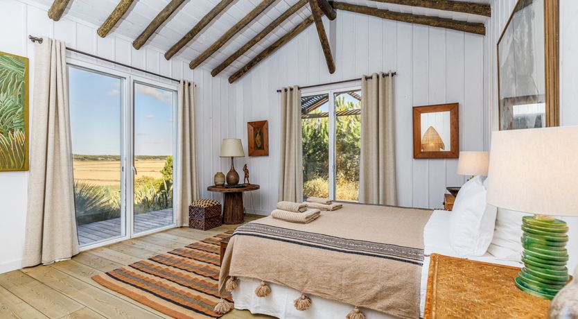 Photo of A Glance of Beauty