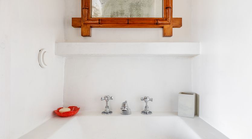 Photo of A Glance of Beauty