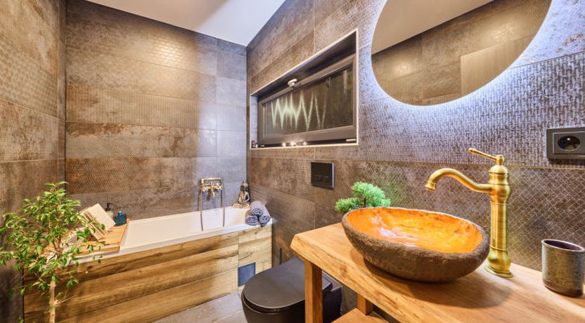 Photo of Luxe Timber Lodge & Relaxing Bath