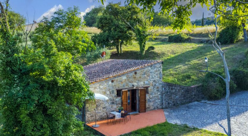 Photo of Cerretino group house 14 sleeps