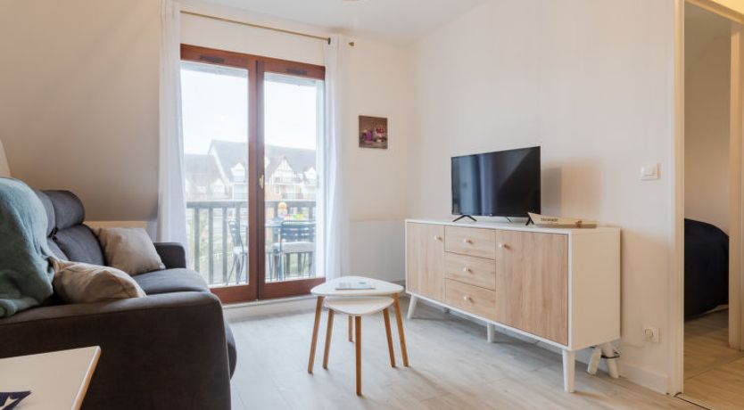 Photo of Fleur Marine Apartment 34