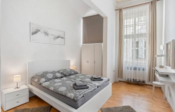 Old Town home Apartment 4 Holiday Home