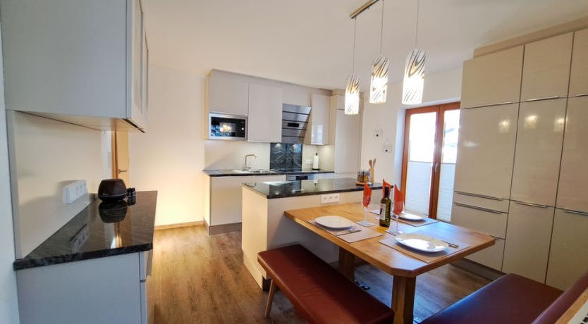 Photo of Leon Apartment 2