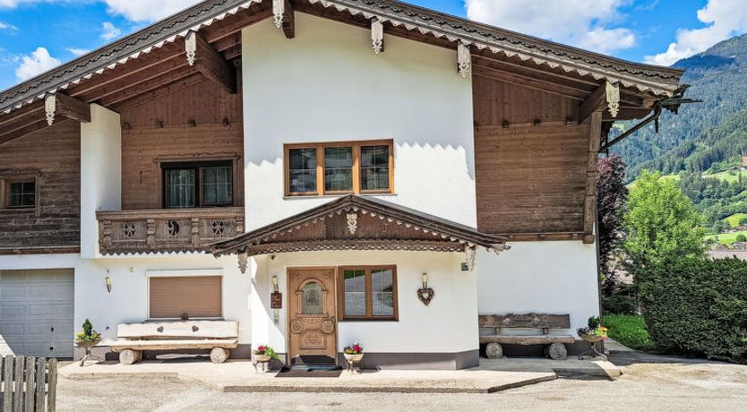 Photo of Kröll beim Geislerhof