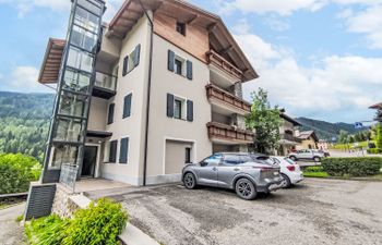 Casa Maya Ski & Bike Holiday Home
