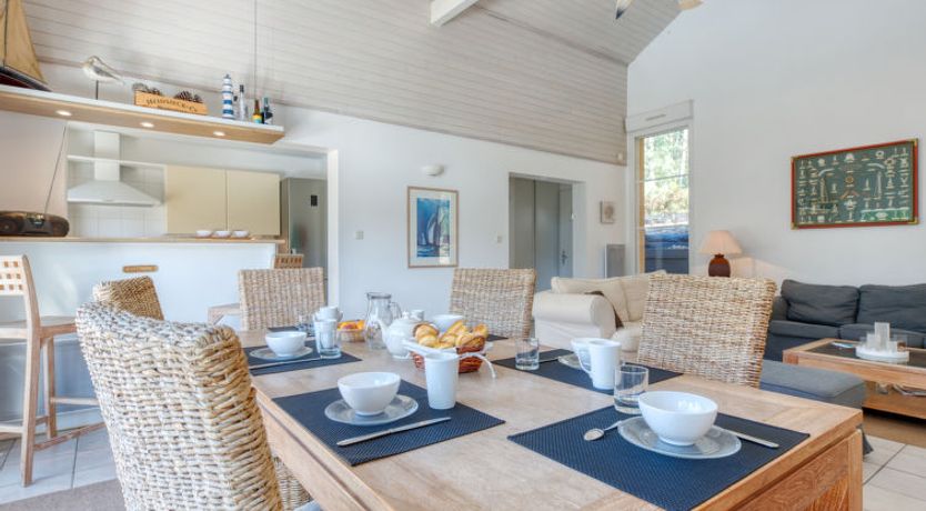 Photo of Atlantic Green