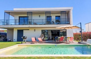 Villa La Roquette sur Siagne Holiday Home