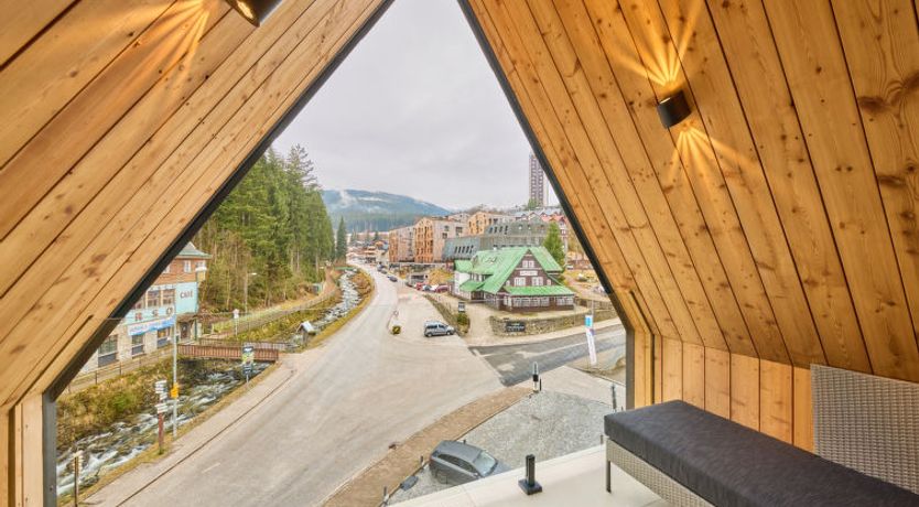 Photo of Rooftop Vista Maisonette & Relaxing Bath Apartment 7