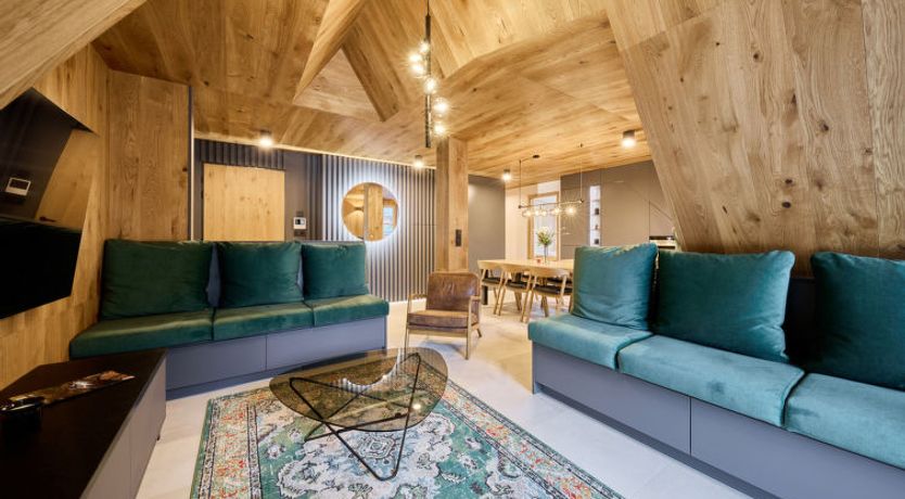 Photo of Rooftop Vista Maisonette & Relaxing Bath Apartment 7