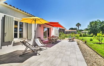 Le Mimosa Holiday Home