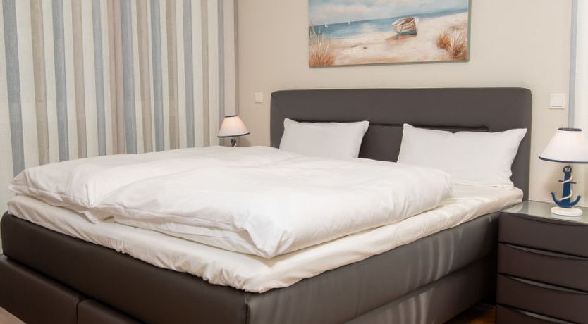 Photo of Eisvogelnest am Norder Tief