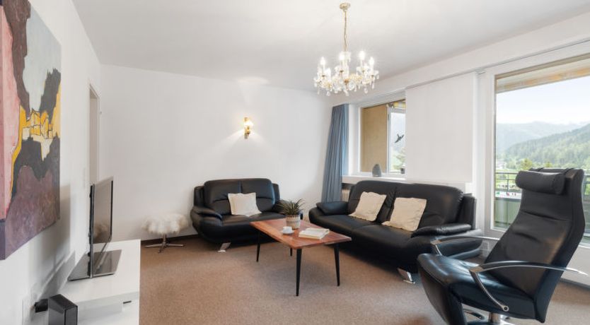 Photo of Regina Apt Golfblick