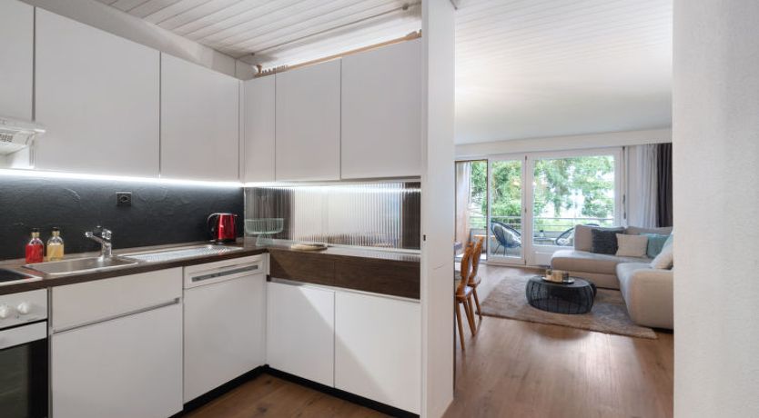 Photo of Verbena Apt 4