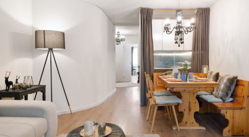 Photo of Verbena Apt 4