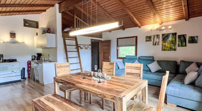 Photo of Häuschen am Waldrand