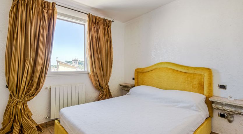 Photo of Santa Cecilia View