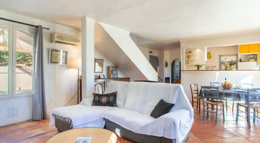 Photo of Les Mûriers