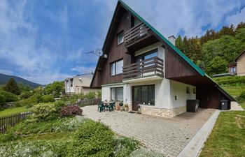 Villa Jana Holiday Home