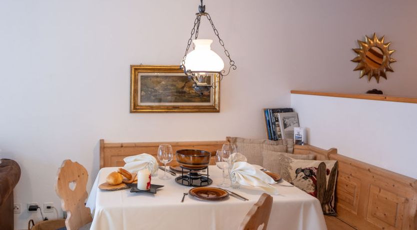 Photo of Chesa Narcissa F4