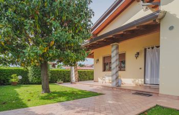 Casa Albertosa Holiday Home