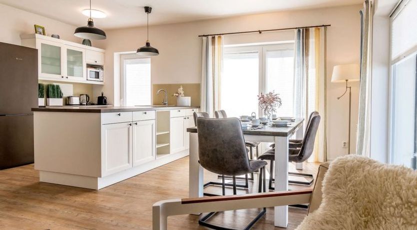 Photo of Lakeside Village 11