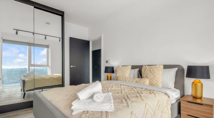 Photo of North Acton Apartment 2