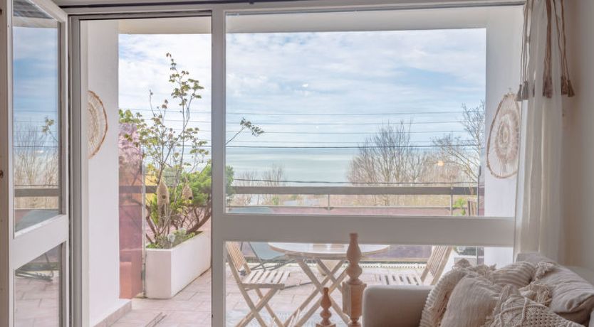 Photo of Les Flots Bleus Apartment 9