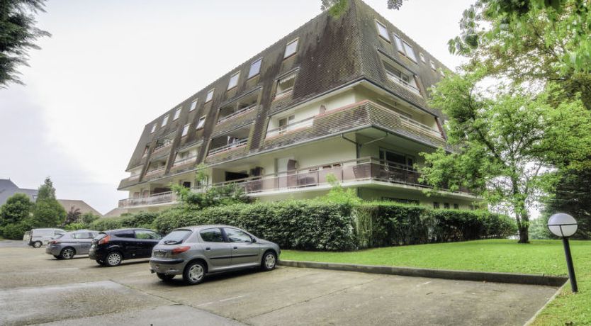 Photo of Les Flots Bleus Apartment 9