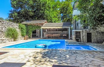 Markanovi Dvori Holiday Home