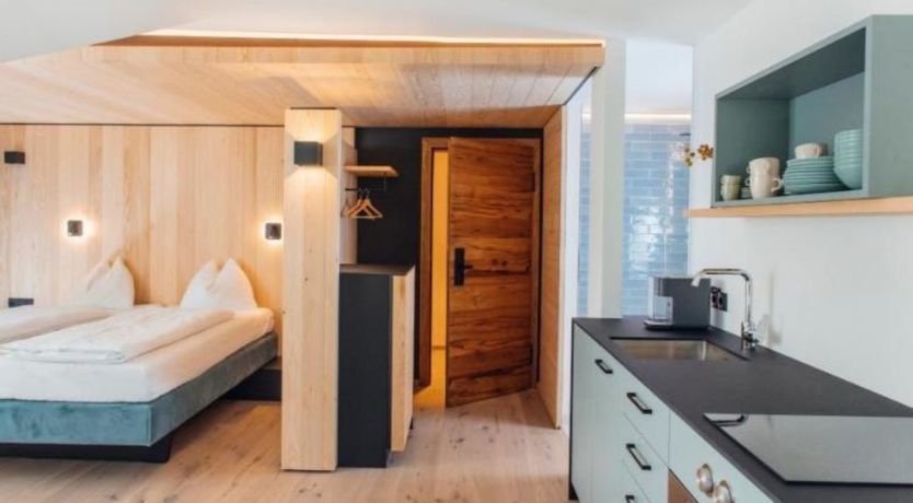 Photo of Theo Apartment 3