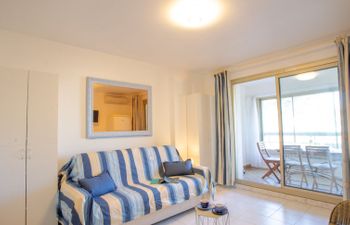 Les Regates Apartment 4 Holiday Home