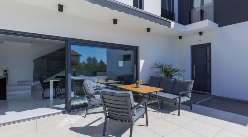 Photo of Black&White