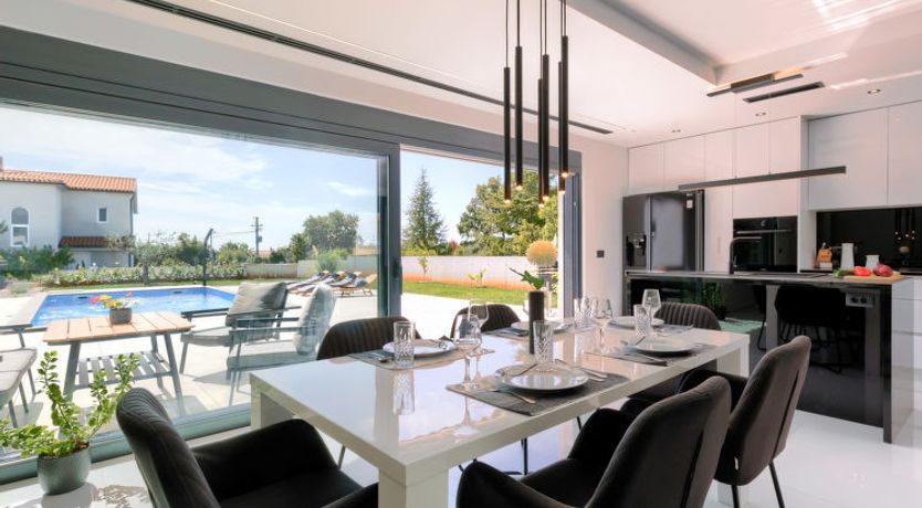 Photo of Black&White