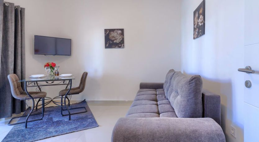 Photo of Amra 2 Apartment 2